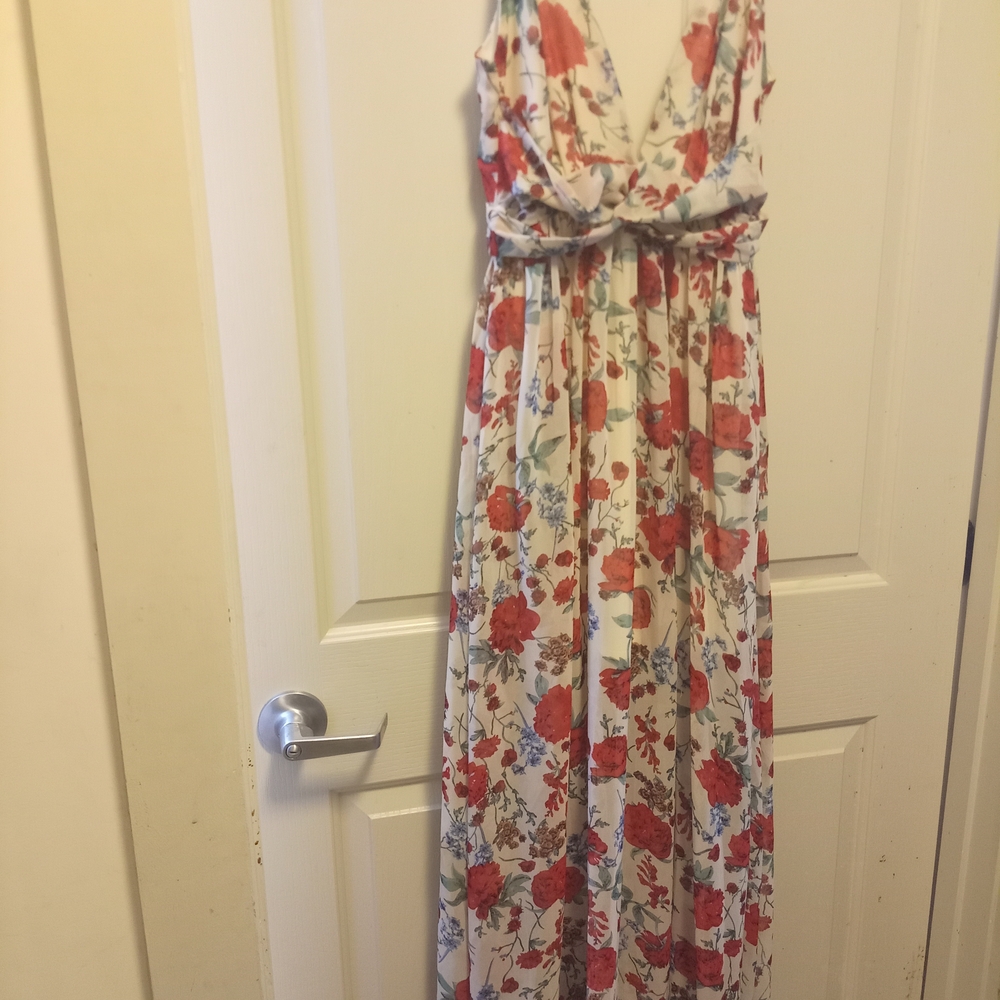 SHEIN Red and White Floral Maxi Dress